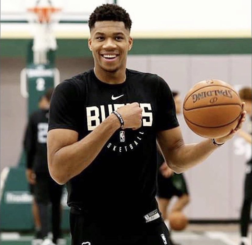 服务社会 服务社会