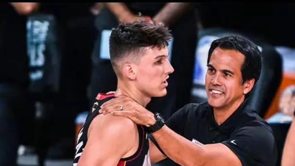 先用外弹掩 先用外弹掩